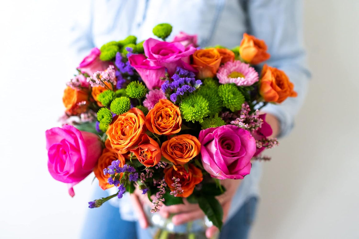 Strawberry Sundae Bouquet with Glass Vase (Fresh Flower Bouquets) Birthday, Anniversary, Get Well, Congratulations, Thank You, All Occasions