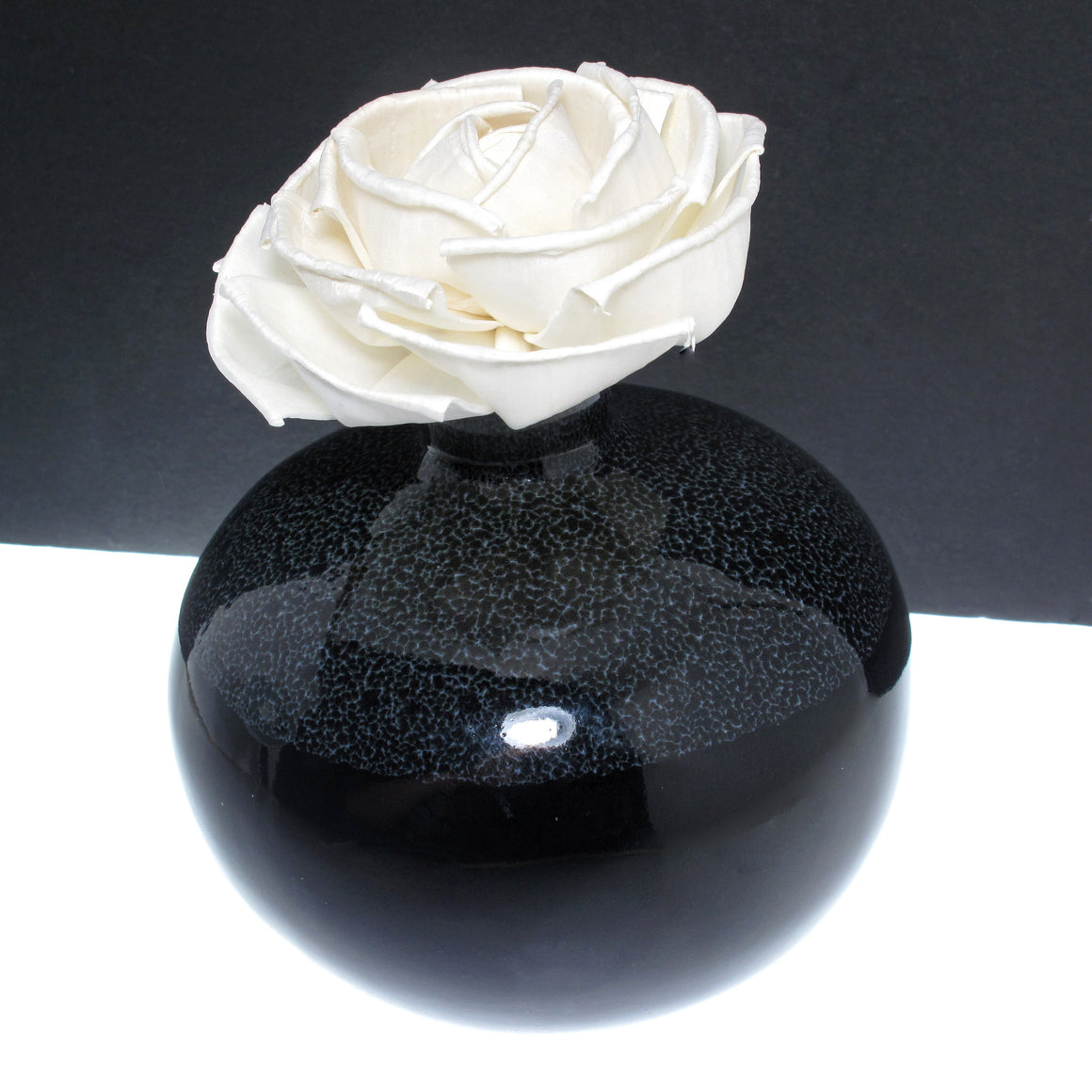 Sola Wood Flower Aroma Oil Diffuser with a Bendable Cotton Wire Wick, English Rose - TropicaZona